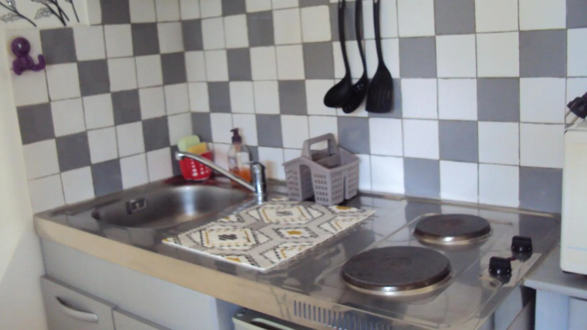 La Douloire Hotel Pernes-les-Fontaines 0*,