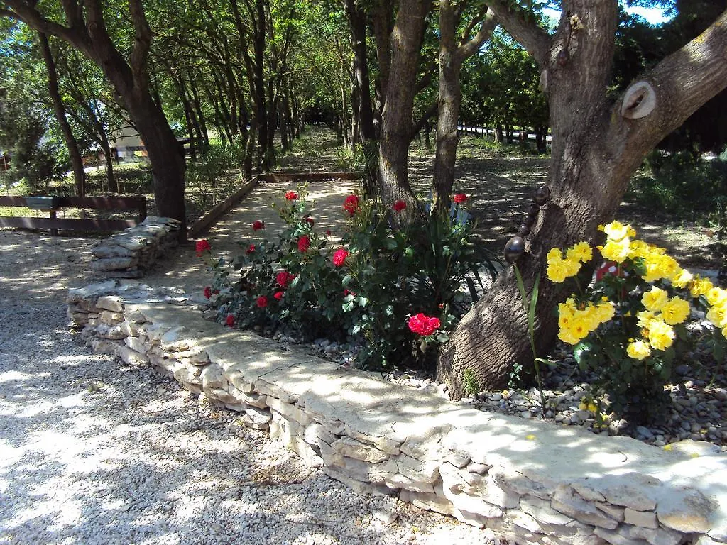 Guest house La Douloire Hotel Pernes-les-Fontaines